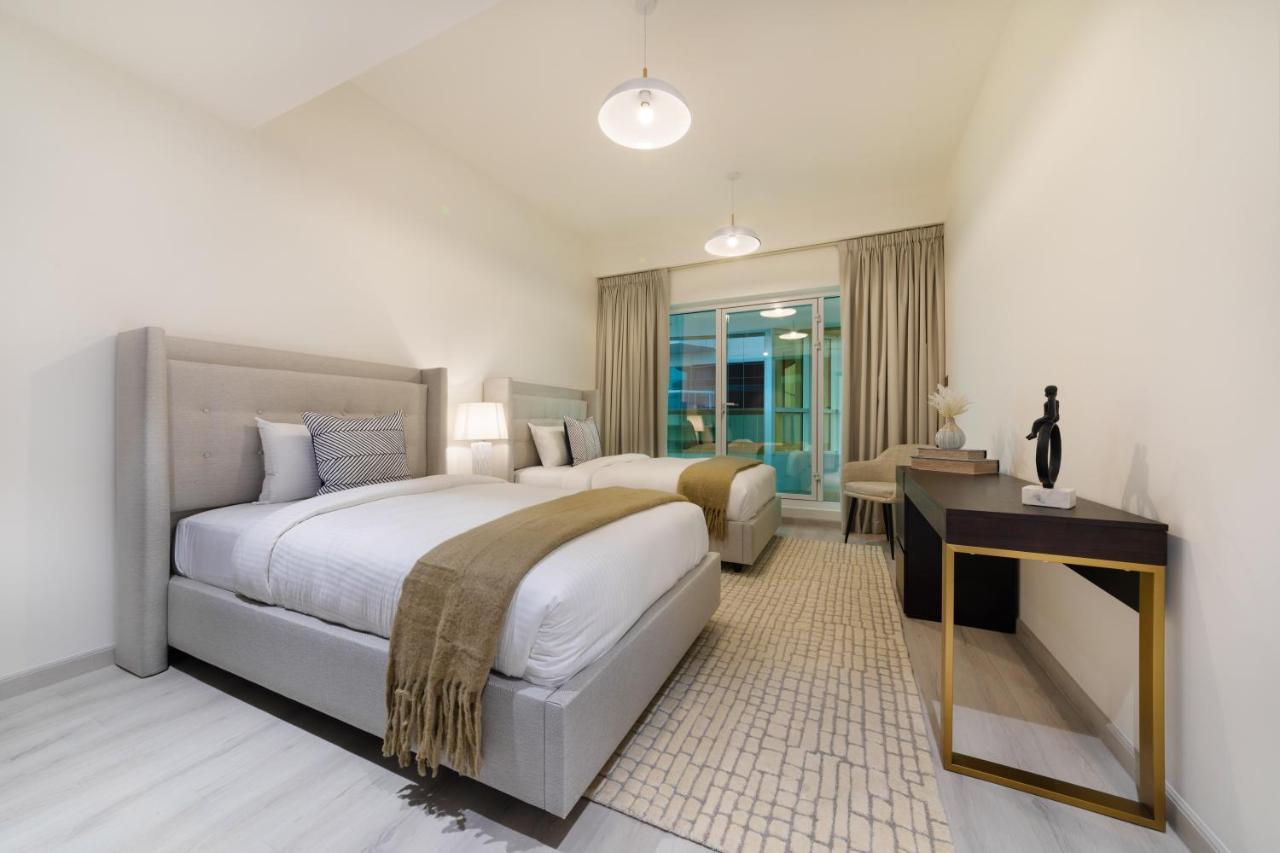 Maison Privee - Millennium Executive Tower Apartment Dubai Bagian luar foto