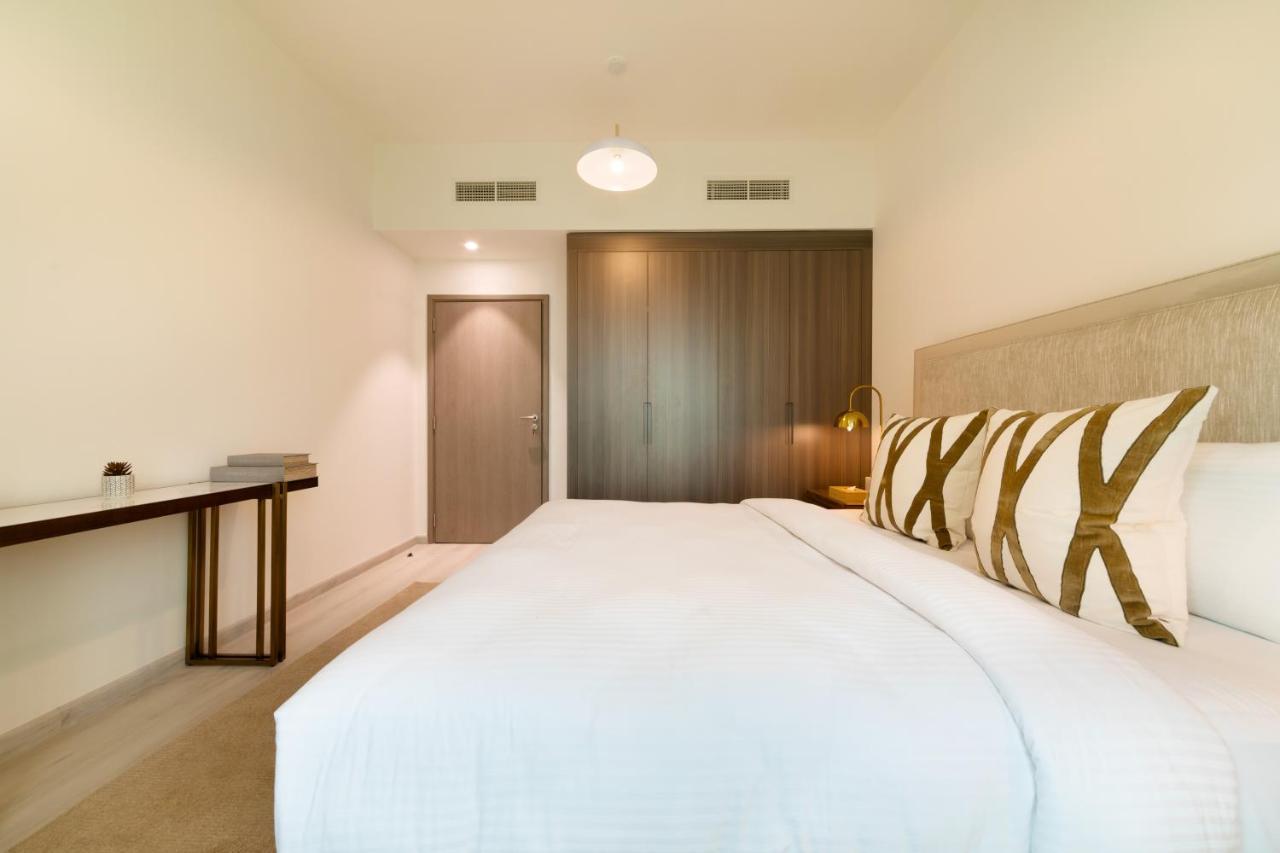 Maison Privee - Millennium Executive Tower Apartment Dubai Bagian luar foto