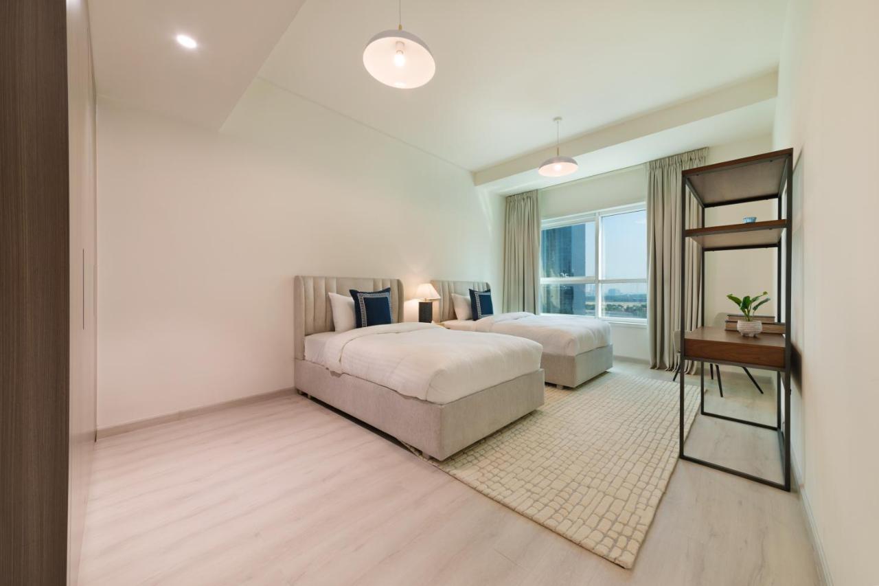 Maison Privee - Millennium Executive Tower Apartment Dubai Bagian luar foto